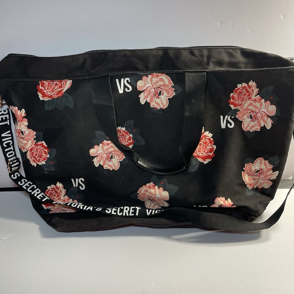 VS Pink Roses Duffle Bag Black Pink - Picture 1 of 3